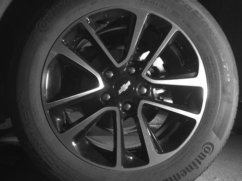 Used 2025 Chevrolet TrailBlazer LT FWD image 14