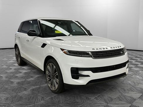 New 2026 Land Rover Range Rover Sport SE AWD/4WD image 7