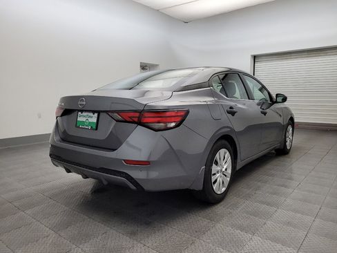 Used 2024 Nissan Sentra S image 9