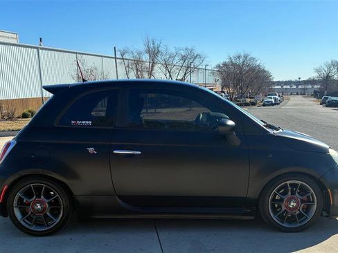 Used 2015 FIAT 500 Abarth image 4