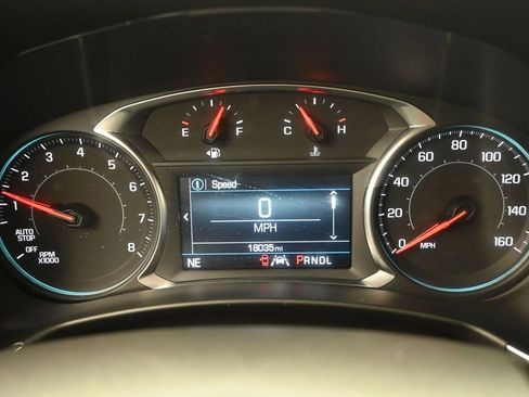 Used 2024 Chevrolet Equinox RS FWD image 13