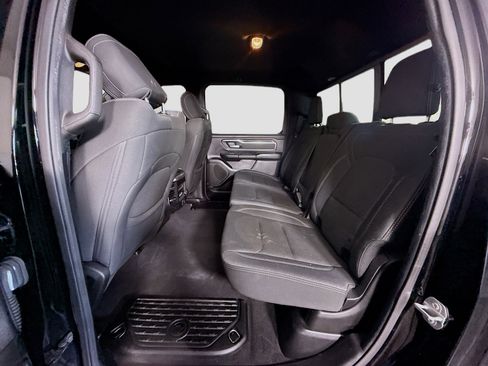 Used 2019 RAM 1500 Big Horn image 25