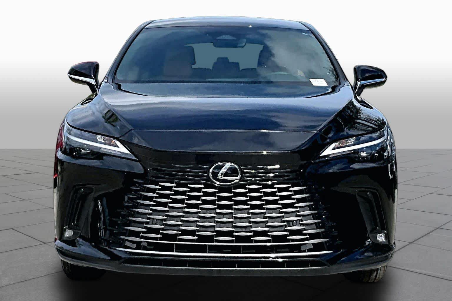Used 2025 Lexus RX 350 FWD w/ Technology Package image 4