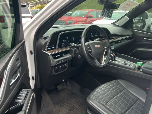 Used 2021 Cadillac Escalade Premium Luxury Platinum AWD/4WD image 11