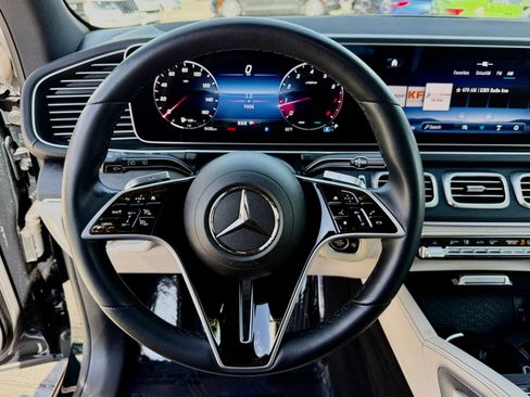 Used 2025 Mercedes-Benz GLE 350 4MATIC image 32