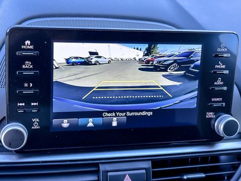 Used 2022 Honda Accord Sport image 24