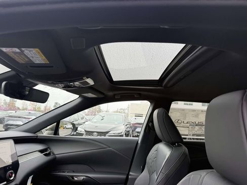 New 2026 Lexus RX 450h AWD image 16