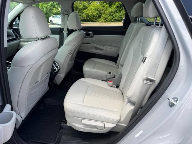 Certified 2024 Kia Sorento SX AWD/4WD image 9