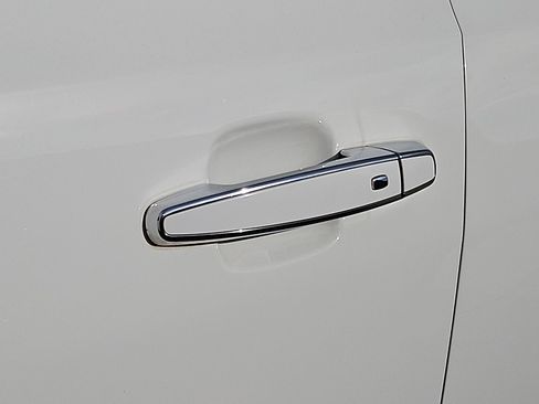 Used 2020 GMC Acadia Denali image 5