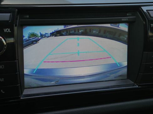 Used 2016 Toyota Corolla S FWD image 13