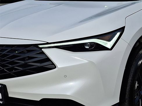 Used 2025 Acura ADX A-Spec image 9