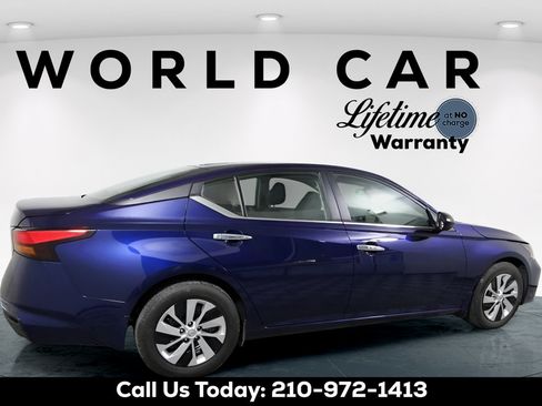Used 2024 Nissan Altima 2.5 S FWD image 5