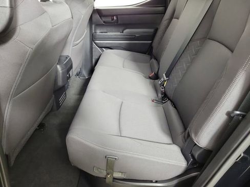 Used 2025 Toyota Tacoma SR AWD/4WD image 12