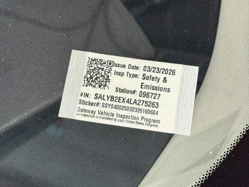 Used 2020 Land Rover Range Rover Velar S image 33