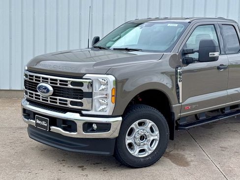 New 2026 Ford F350 XLT AWD/4WD image 2