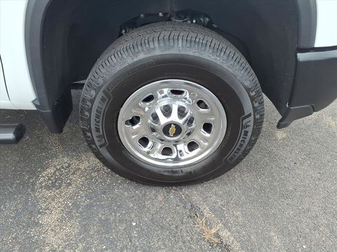 Used 2024 Chevrolet Silverado 3500 W/T w/ WT Convenience Package image 7