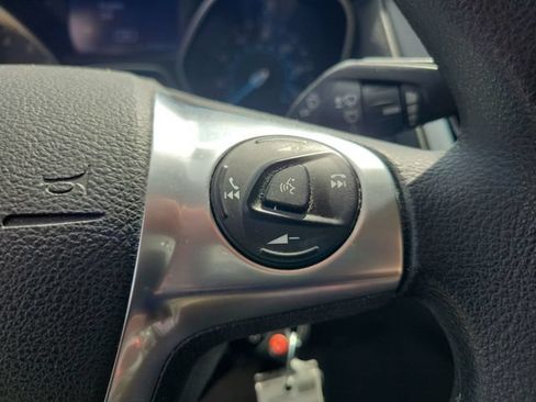 Used 2014 Ford Focus SE FWD image 31