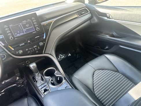 Used 2024 Toyota Camry SE w/ Cold Weather Package image 23