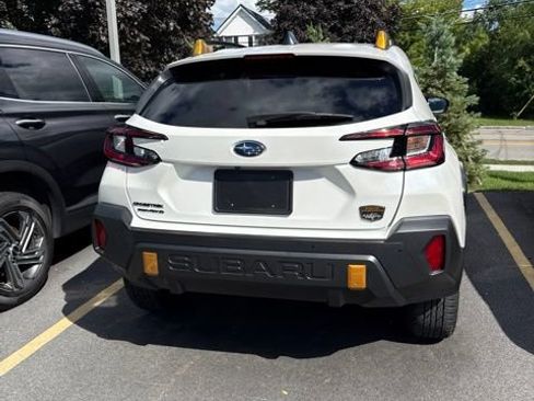 Used 2024 Subaru Crosstrek 2.5i Wilderness AWD/4WD image 28