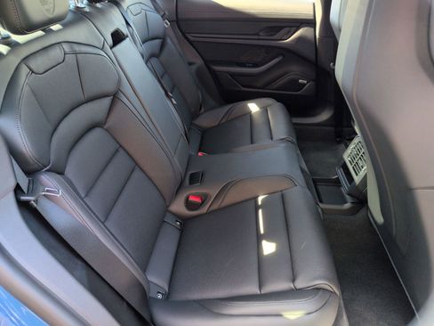 New 2026 Porsche Taycan 4S image 24