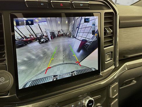 Used 2022 Ford F150 XLT w/ Equipment Group 302A High image 16