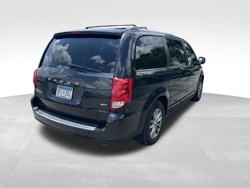 Used 2015 Dodge Grand Caravan SXT FWD image 6