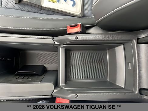 New 2026 Volkswagen Tiguan SE image 32