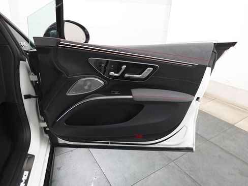 Used 2023 Mercedes-Benz EQS AMG 4MATIC image 29