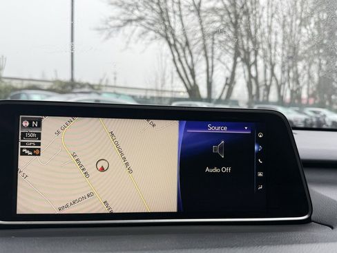 Used 2018 Lexus RX 350L AWD image 37