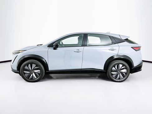 Used 2024 Nissan Ariya AWD image 4