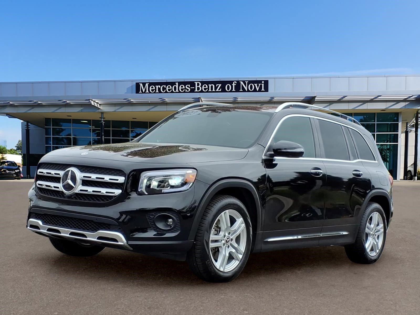 Certified 2023 Mercedes-Benz GLB 250 4MATIC image 1