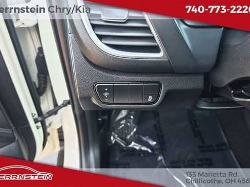 Used 2024 Kia Seltos SX AWD/4WD image 15