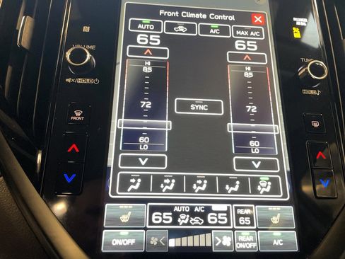 Used 2025 Subaru Ascent Bronze Edition image 12