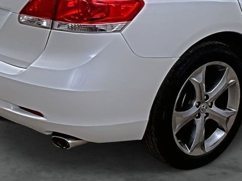 Used 2011 Toyota Venza image 12