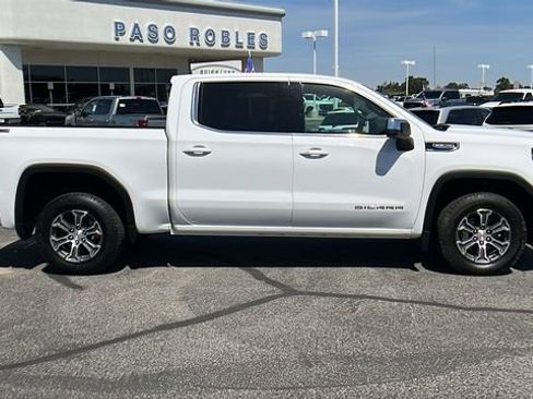 Used 2023 GMC Sierra 1500 SLE AWD/4WD image 2