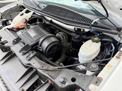 Used 2013 Chevrolet Express 3500 LT w/ LT Preferred Equipment Group RWD image 19