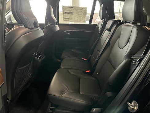 Used 2023 Volvo XC90 B6 Core w/ Protection Package Premier image 11