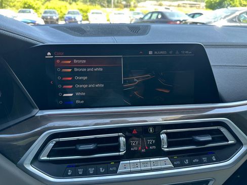 Certified 2022 BMW X5 xDrive40i w/ M Sport Package AWD/4WD image 40