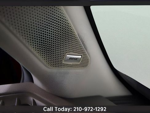 Used 2021 Nissan Rogue Platinum image 12