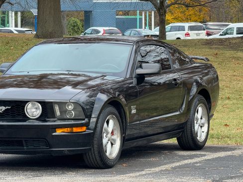 Used 2008 Ford Mustang GT image 19