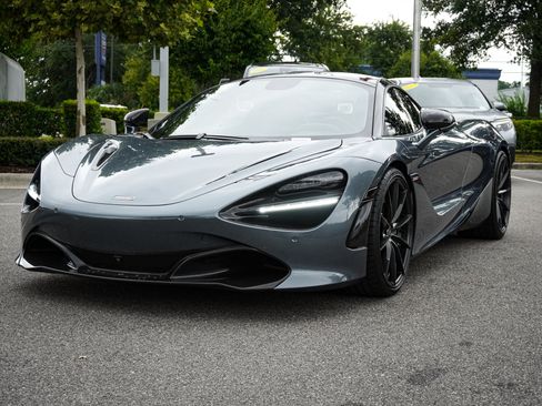 Used 2018 McLaren 720S Luxury RWD image 7