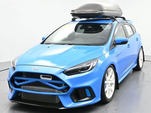 Used 2016 Ford Focus RS AWD/4WD image 3