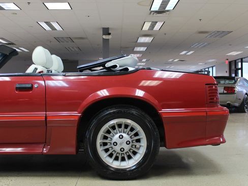 Used 1987 Ford Mustang GT RWD image 35