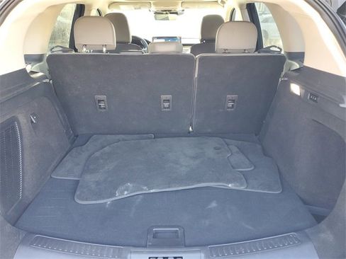 Used 2024 Lincoln Corsair FWD w/ Equipment Group 102A image 9