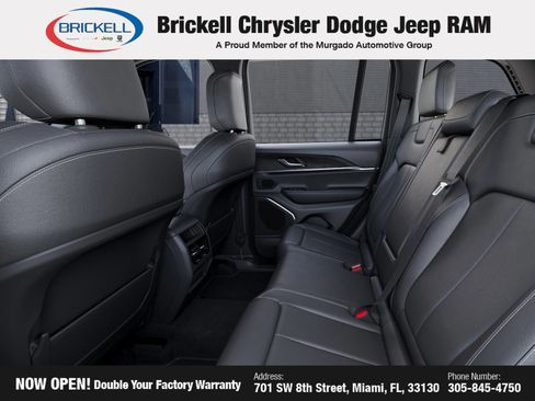 Used 2026 Jeep Grand Cherokee Limited image 23