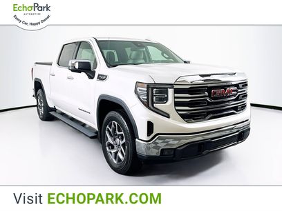 Used 2022 GMC Sierra 1500 SLT w/ SLT Convenience Package