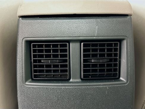 Used 2005 Chrysler 300 C w/ Navigation & Sound Group II RWD image 26