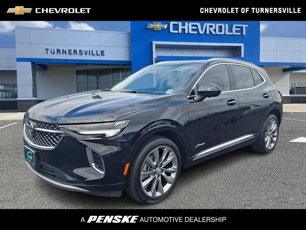 Certified 2023 Buick Envision Avenir AWD/4WD image 1
