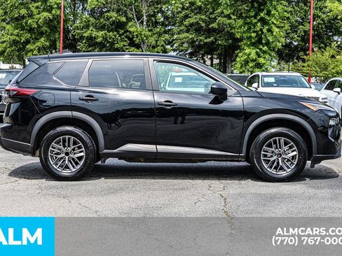 Used 2024 Nissan Rogue S FWD image 10