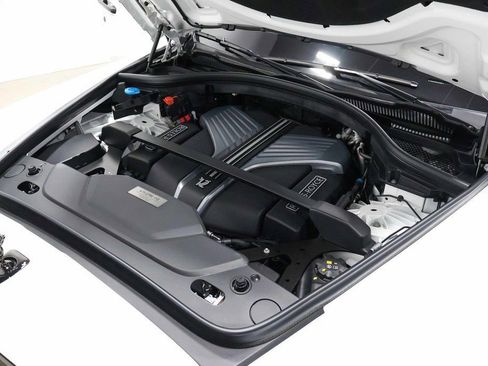 Used 2025 Rolls-Royce Cullinan Black Badge AWD/4WD image 61